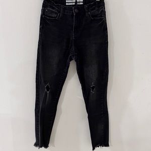 Macy celebrity pink ankle skinny ripe black jean